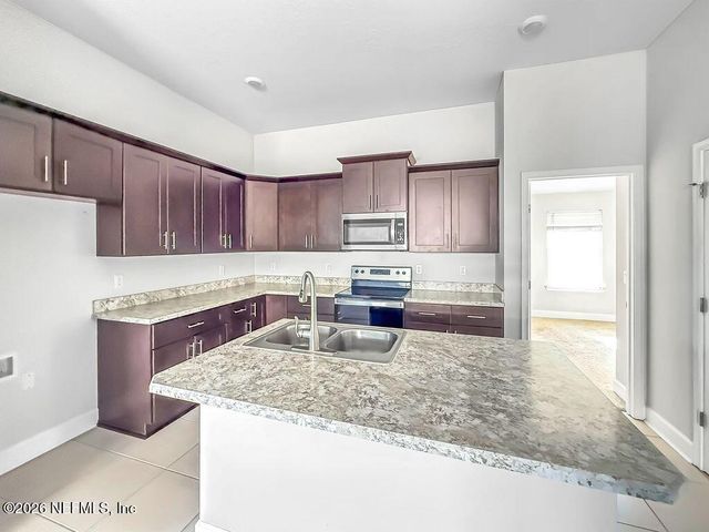 100 RIVERTOWN Road, Palm Coast, FL 32137