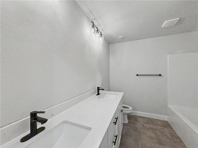 6805 SW Basswood Avenue, Bentonville, AR 72713