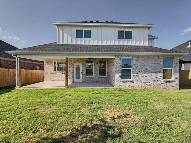 6805 SW Basswood Avenue, Bentonville, AR 72713