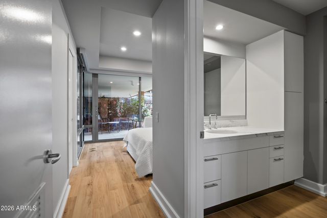 7117 E RANCHO VISTA Drive 3006, Scottsdale, AZ 85251