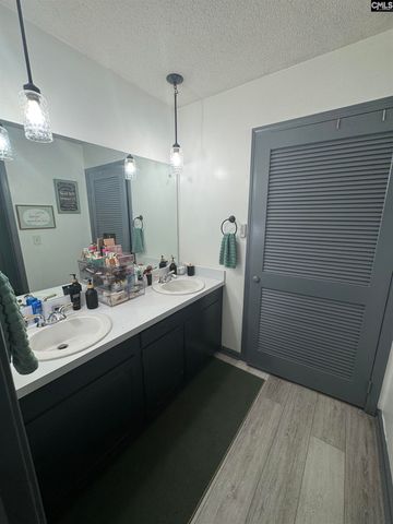 326 Townes Rd, Columbia, SC 29210