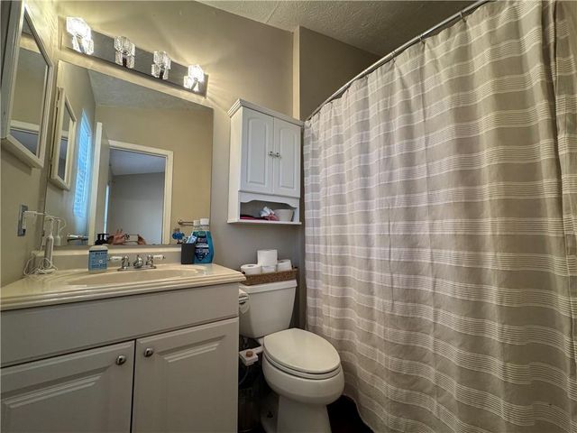 2104 Queen Anne Court, Sandy Springs, GA 30350