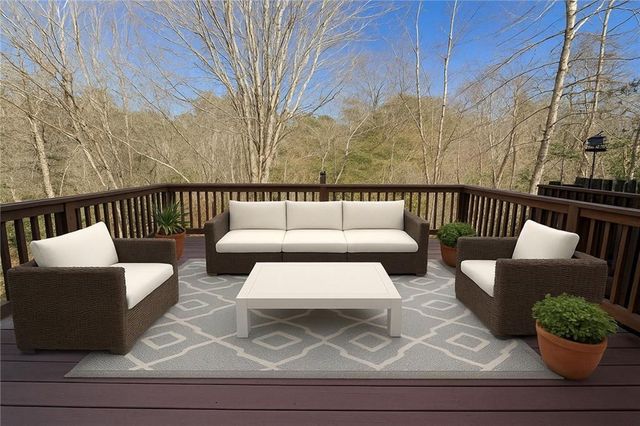 2104 Queen Anne Court, Sandy Springs, GA 30350