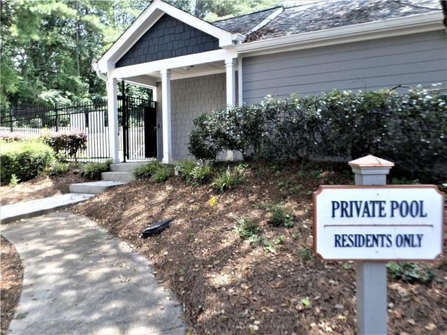 2104 Queen Anne Court, Sandy Springs, GA 30350