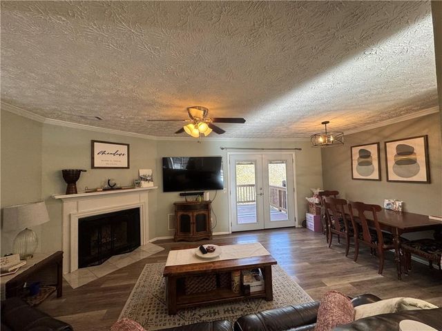 2104 Queen Anne Court, Sandy Springs, GA 30350