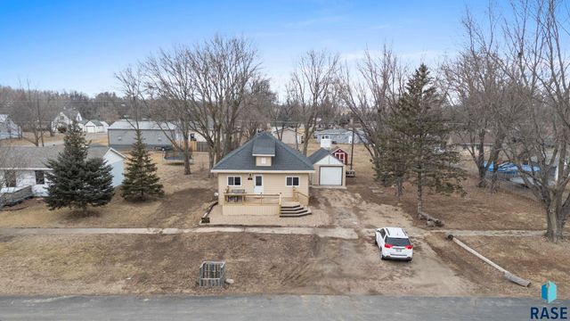 304 E 3rd St Street, Egan, SD 57024
