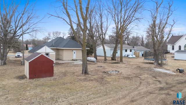 304 E 3rd St Street, Egan, SD 57024