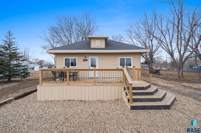 304 E 3rd St Street, Egan, SD 57024