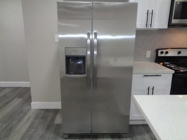 917 Temple Drive, Hitchcock, TX 77563