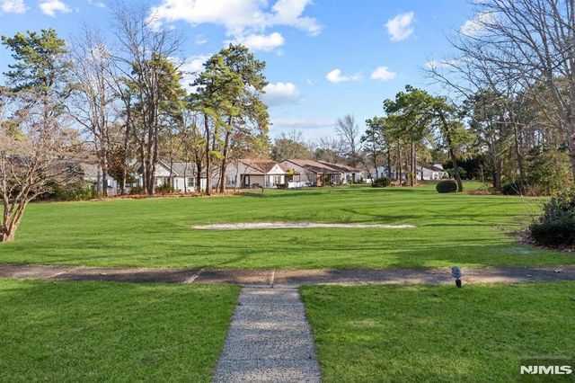 583B Kevin Court, Manchester, NJ 08759