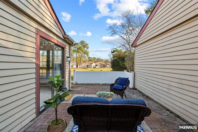 583B Kevin Court, Manchester, NJ 08759