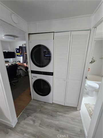 22725 Skylink Drive, Canyon Lake, CA 92587