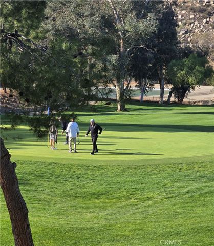 22725 Skylink Drive, Canyon Lake, CA 92587