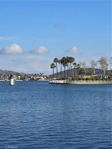 22725 Skylink Drive, Canyon Lake, CA 92587