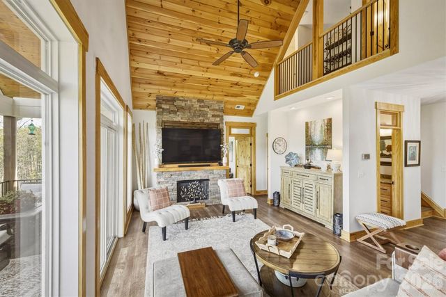 1510 High Valley Way, Lenoir, NC 28645