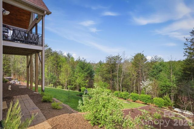 1510 High Valley Way, Lenoir, NC 28645