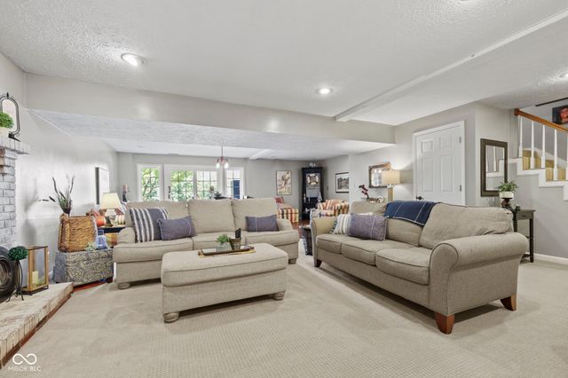 145 Bailliere Drive, Martinsville, IN 46151