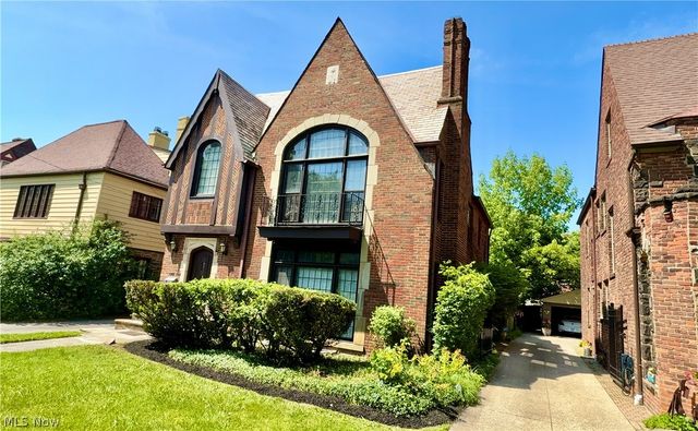 19627 Winslow Road, Shaker Heights, OH 44122