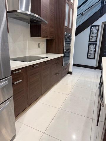 8810 NW 155th Terrace, Miami Lakes, FL 33018