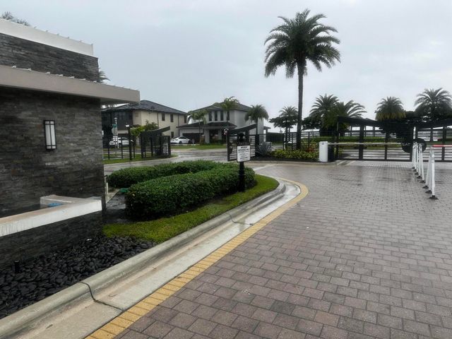 8810 NW 155th Terrace, Miami Lakes, FL 33018