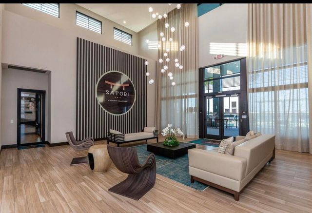 8810 NW 155th Terrace, Miami Lakes, FL 33018