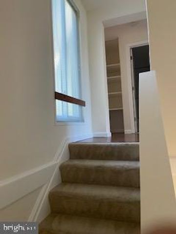 1823 N SHORE CT, Reston, VA 20190