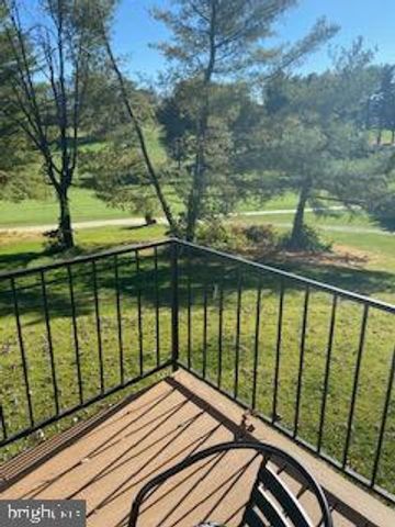 1823 N SHORE CT, Reston, VA 20190