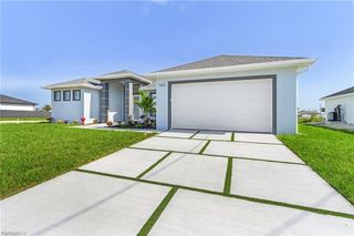 1623 NW 2nd ST, Cape Coral, FL 33993