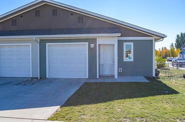 400 E E J St, Deer Park, WA 99006
