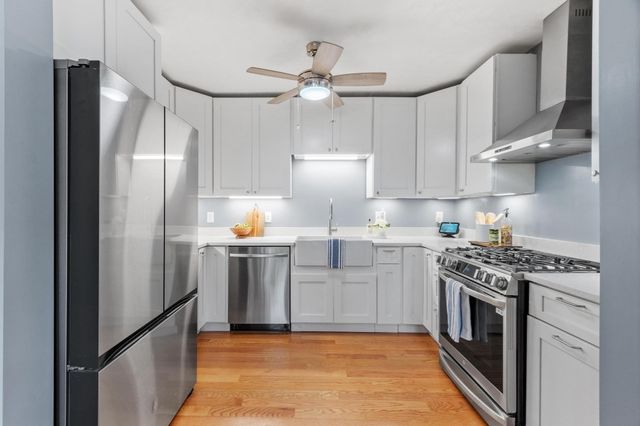 51 Richardson Avenue, Dracut, MA 01826