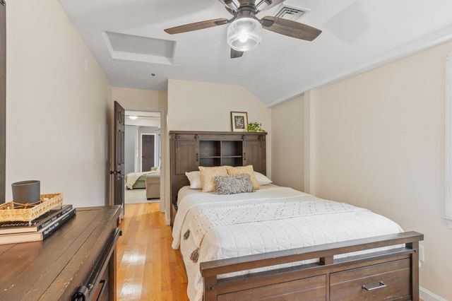 51 Richardson Avenue, Dracut, MA 01826
