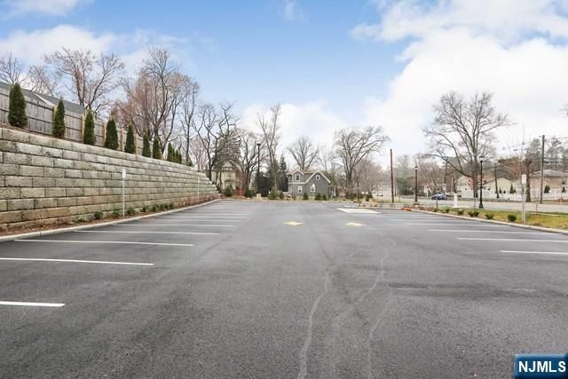 764 New Bridge Road 2H, Teaneck, NJ 07666