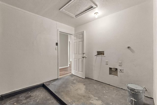 111 18th Street Street SE, Rio Rancho, NM 87124