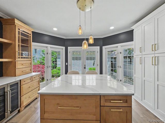 5409 Bristol Parke Drive, Clarkston, MI 48348