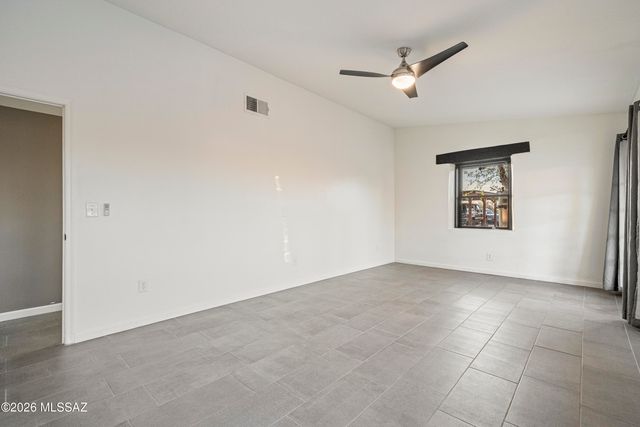 9620 N Quail Lane, Tucson, AZ 85742