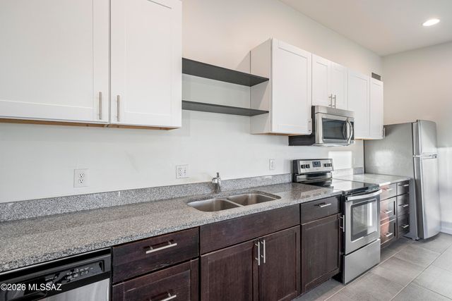 9620 N Quail Lane, Tucson, AZ 85742