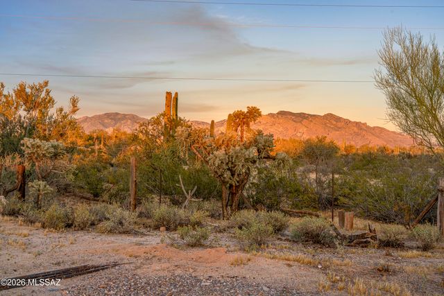 9620 N Quail Lane, Tucson, AZ 85742