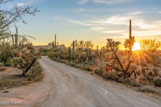 9620 N Quail Lane, Tucson, AZ 85742