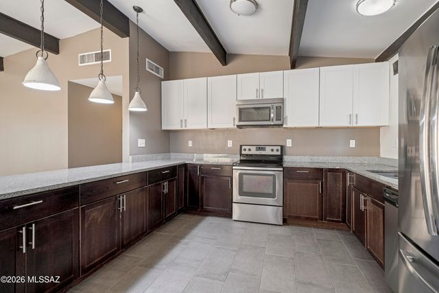 9620 N Quail Lane, Tucson, AZ 85742