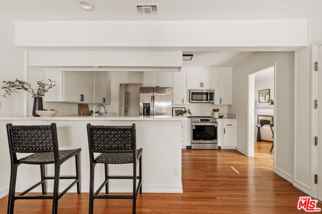 6444 W 87th Street, Los Angeles, CA 90045 — photo 4