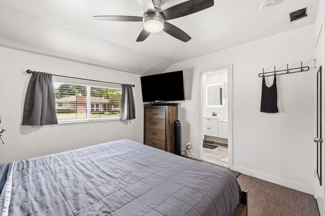 5222 Locust Ave, Carmichael, CA 95608