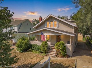 511 Woodcrest Drive, Royal Oak, MI 48067