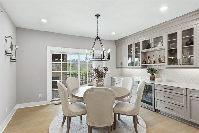 146 Enclave Dr, Seven Fields Boro, PA 16046