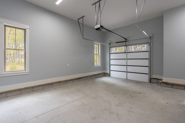 1796 Whitus Rd, Murfreesboro, TN 37128