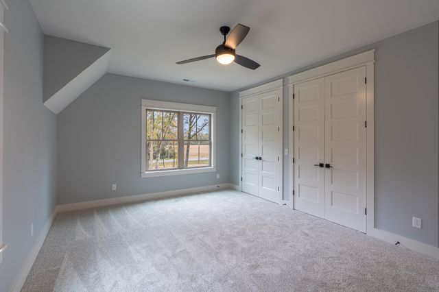 1796 Whitus Rd, Murfreesboro, TN 37128