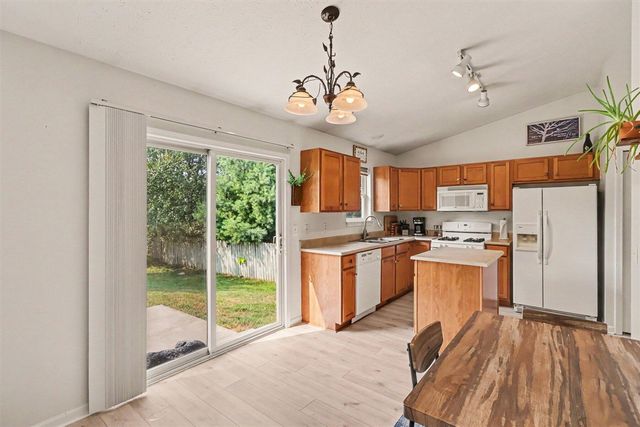 3006 Arctic Avenue, Kalamazoo, MI 49004