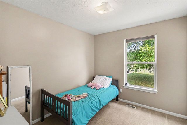 3006 Arctic Avenue, Kalamazoo, MI 49004