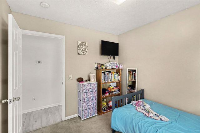 3006 Arctic Avenue, Kalamazoo, MI 49004