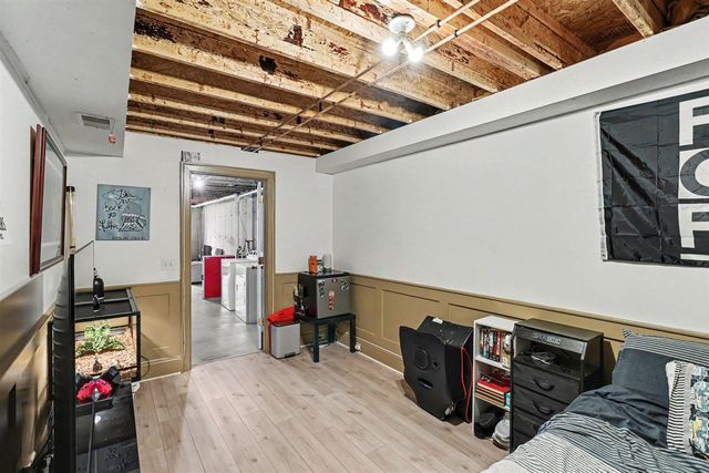 3006 Arctic Avenue, Kalamazoo, MI 49004