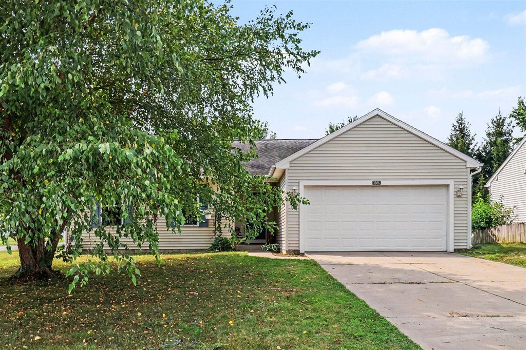 3006 Arctic Avenue, Kalamazoo, MI 49004